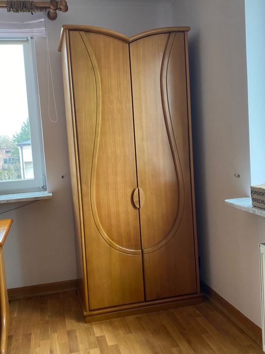 Szafa/ drewno Swarzędz/ Swarzędzkie Meble