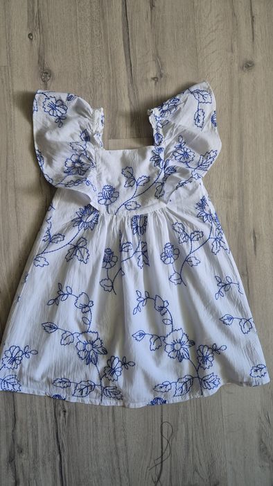 Сукня  F&F 110р.