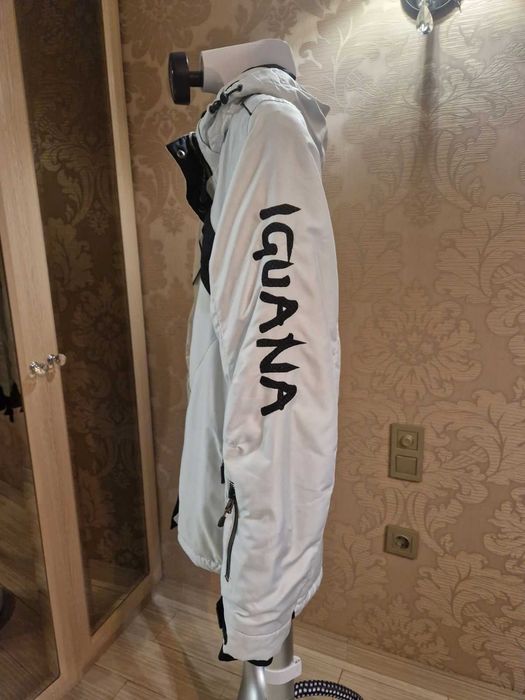 Лыжная курточка и штаны