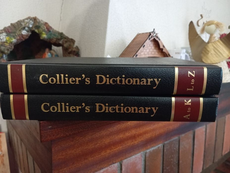 Collier's Encyclopedia - Coleção Completa de 30 volumes
