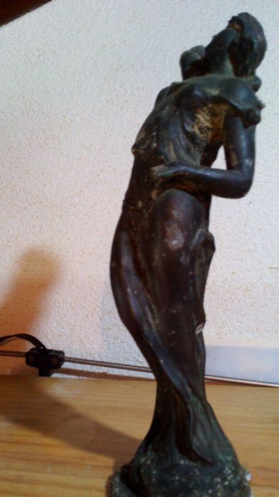 Estatua de Venus em bronze