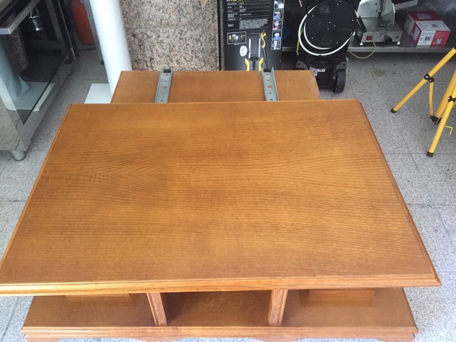 Movel de Tv em madeira como novo