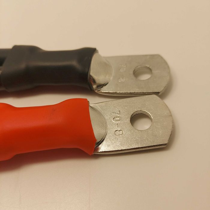 Комплект кабелей для подключения АКБ к инвертору с кольцевыми клемами