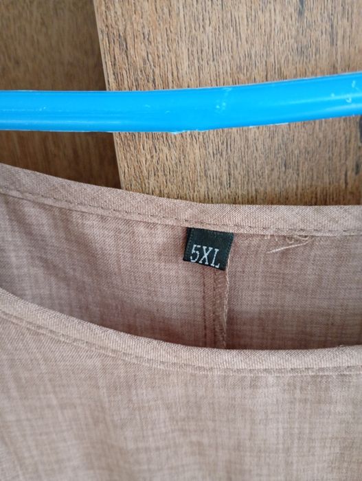 Nowa sukienka damska beżowa 5xl