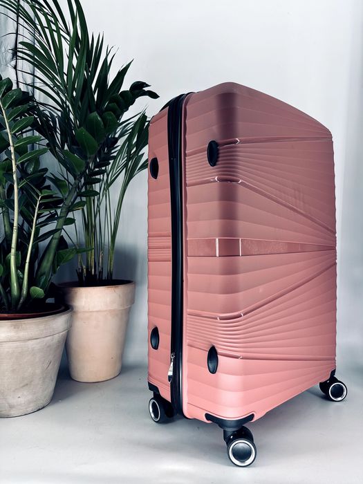 Nowa duża walizka pudrowy róż torba