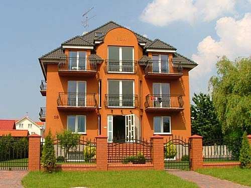 Wynajem pokoi,noclegi Rewal