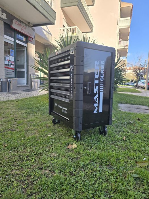 Carrinho de ferramenta de 7 gavetas completas