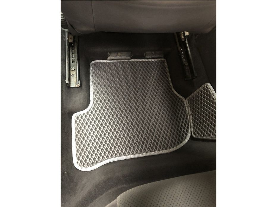 Volkswagen Golf 5 Коврики EVA (черные)