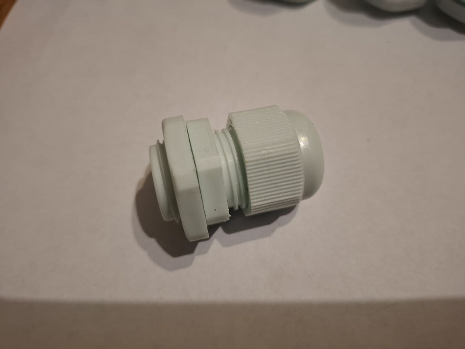 Dławik do kabli 18 sztuk