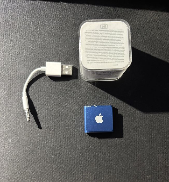 iPod Shuffle 2GB