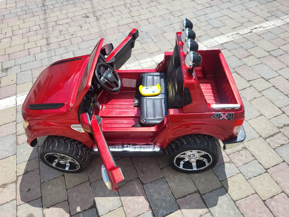 Дитячий електромобіль 2-місний Ford Ranger, машинка