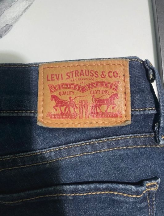 Calças de ganga Levi’s 710