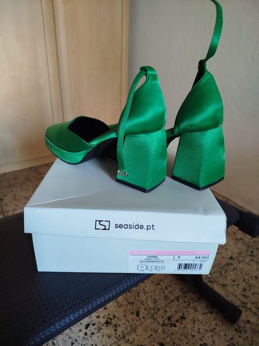 Satin Heeled Shoes