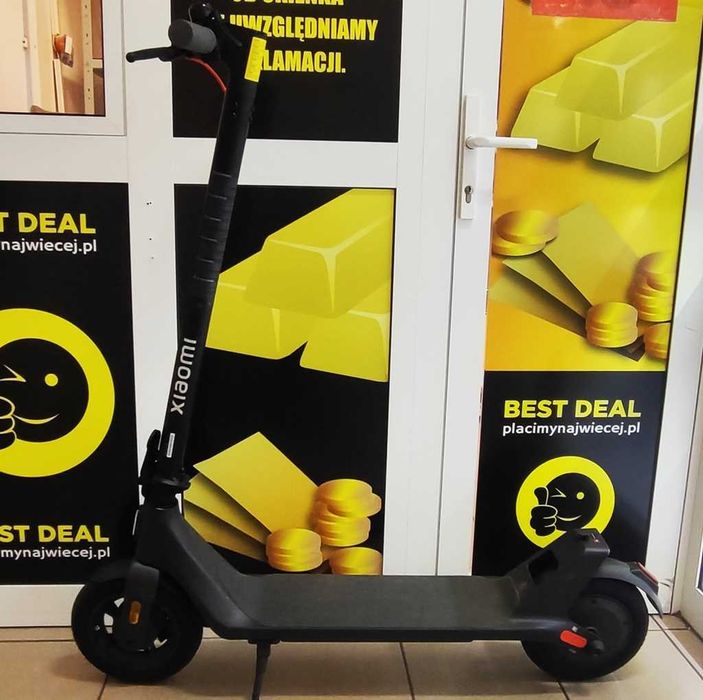 Hulajnoga elektryczna XIAOMI Electric Scooter 4 Lite