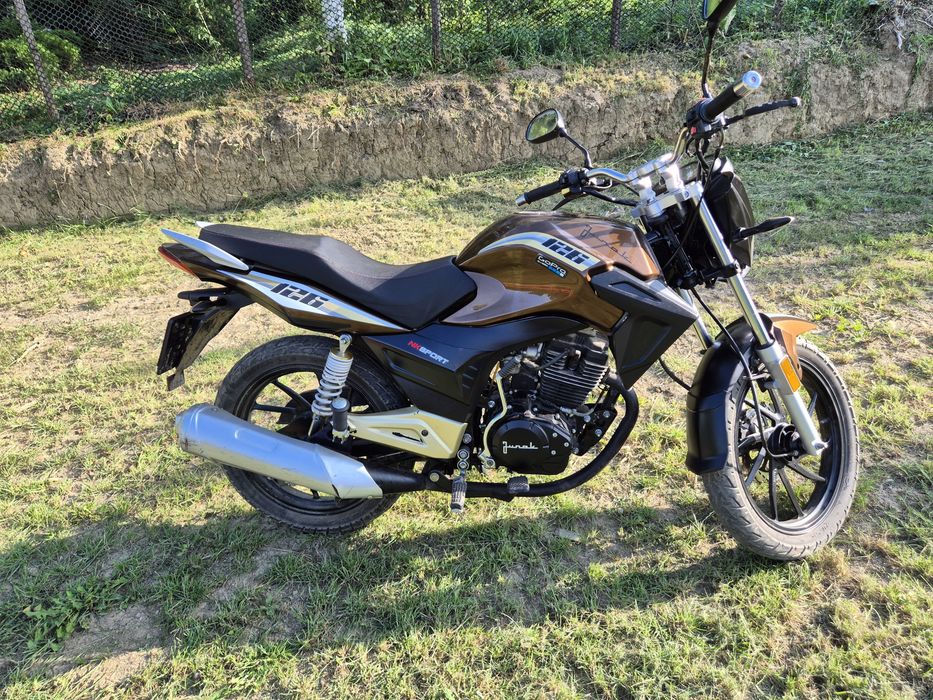 Junak 126, 125cm katB, 8000 km gaźnik