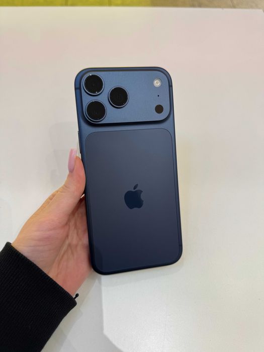HIT! iPhone 17 Pro Max | 256 GB Deep Blue | 24 miesiące gwarancji