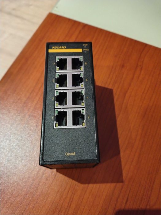 Switch przemysłowy Kyland OPAL 8T-LV-LV , 100Mbps , na szynę DIN/TH35