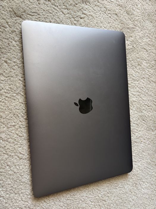 Macbook Air 2020 i3