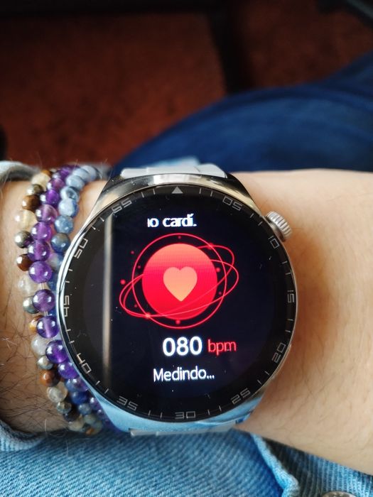 Brand-new smartwatch with two bracelets64750780996866123