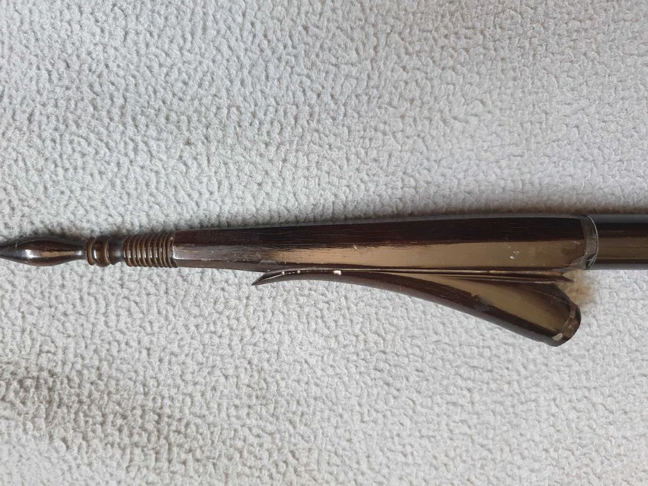 Cachimbo muito antigo em laca e madrepérola