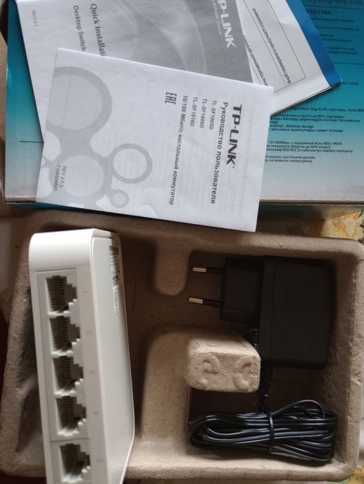 Коммутатор TP-Link TL-SF1005D