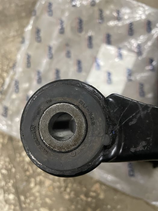 Рычаги  Mazda CX-5 2016 года