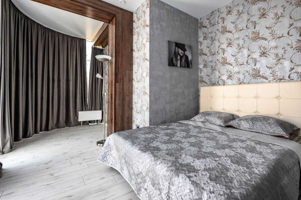 Стильная квартира с двумя спальнями.