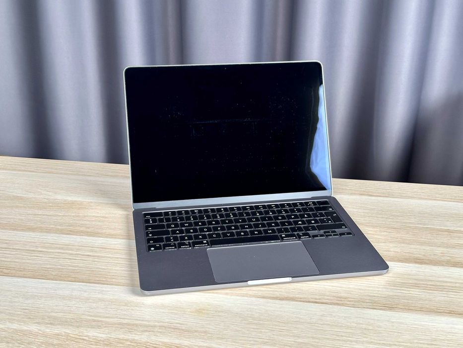 MacBook Air 13” M2 256GB – A2681 – na części