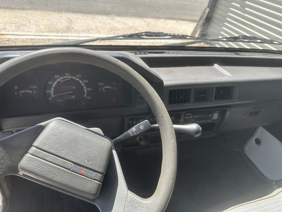 Mitsubishi L300 Caixa Aberta