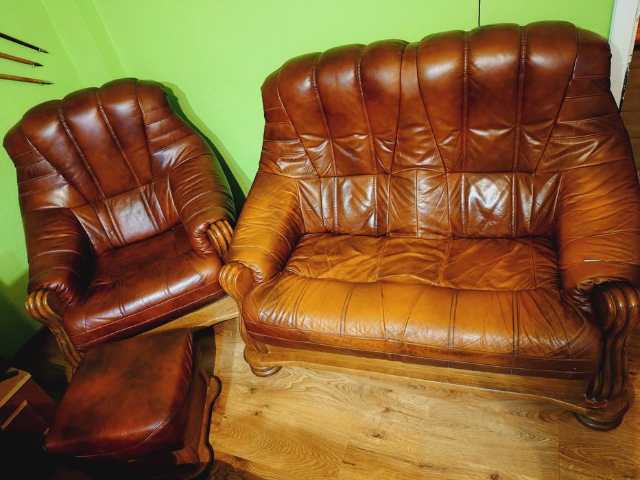 Komplet Dębowo skórzany brązowy drewno skóra sofa wersalka tapczan dąb