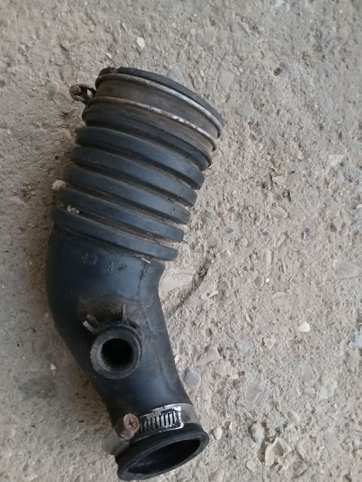 Патрубок Турбіни Тойота Авентсіс т22 1788127040 д4д