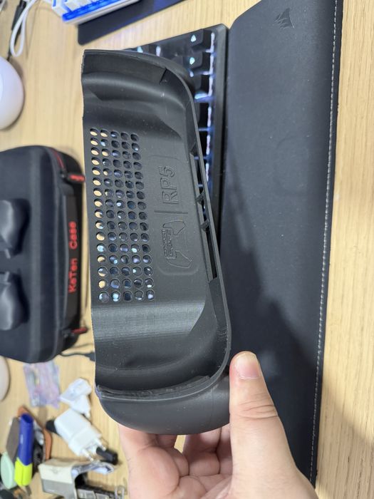 Retroid pocket 5 Grips