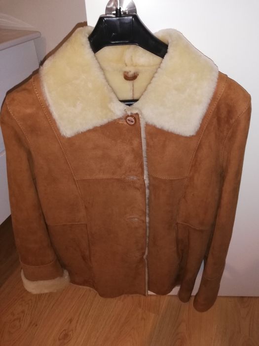 Casaco em pele genuina