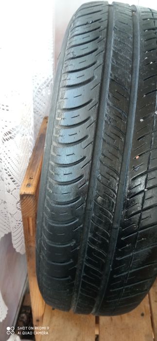 Продам всесезонну резину, шини 175 на 65 на r15