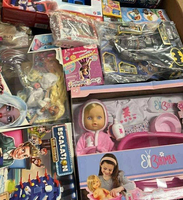 Zabawki mix klasa A cały karton bananowiec