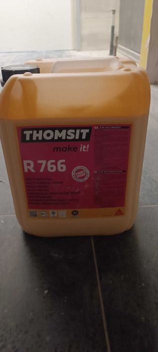Grunt. Uniwersalny Thomsit r766. Klej do vinyl PVC . Thomsit k188E