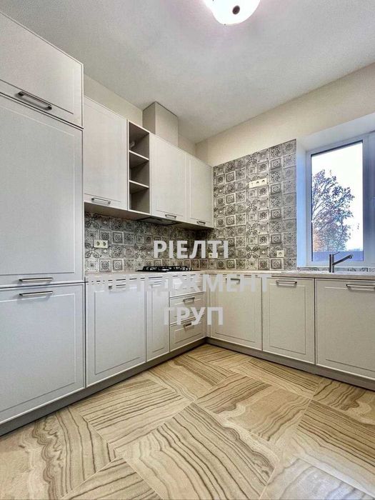 Продаж НОВОГО цегляного будинку 170кв.м+12 соток, біля лісу і озера