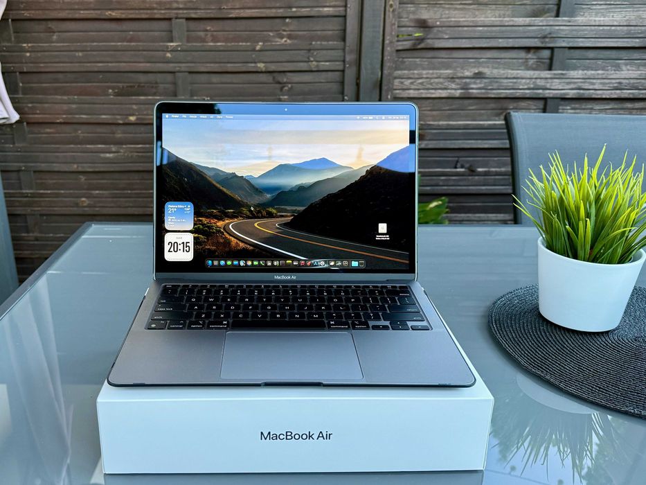 MacBook Air 13 M1 model A2337