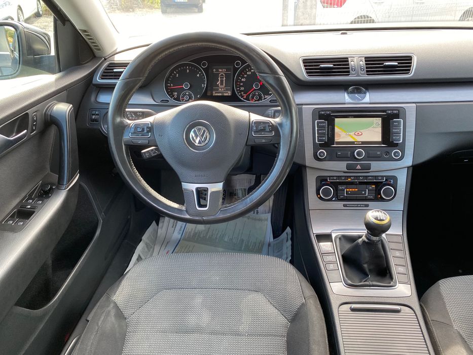 VW Passat Variant 1.6 TDI - Garantia