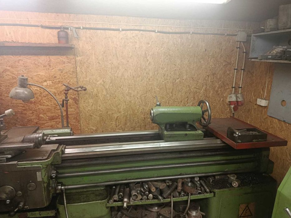 Tokarka uniwersalna TUC40 x 2000
