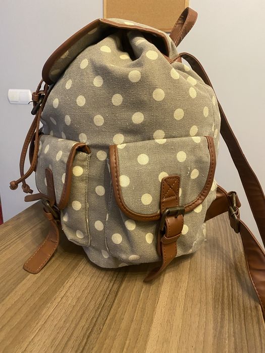 Plecak brezentowy w groszek stylu vintage