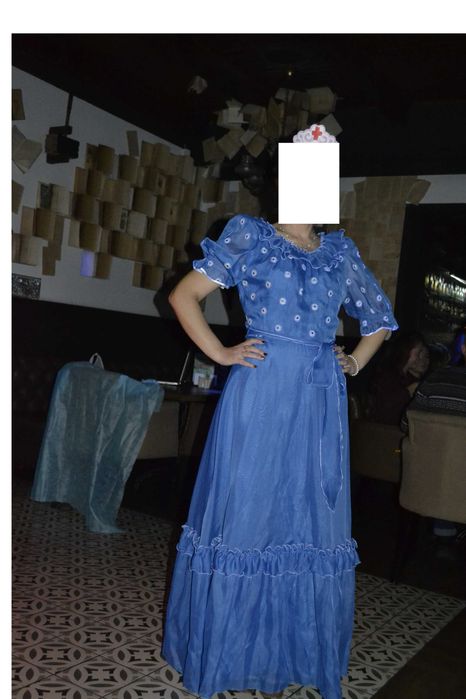 Продаю платье нарядное, р. 46-48