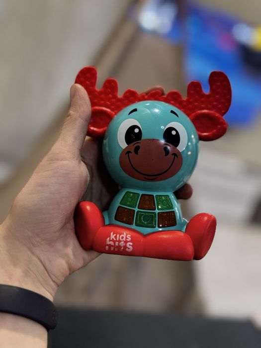 Іграшка музичка лось