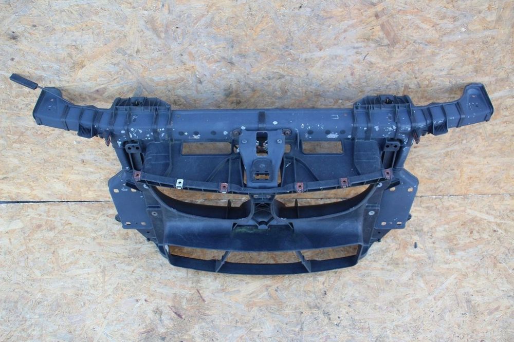 Pas przedni wzmocnienie wlot BMW 1 e81 e82 e87 LIFT LCI 7058593