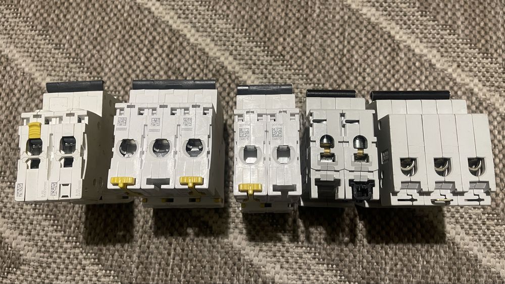 Автоматичні вимикачі Schneider Electric та ABB