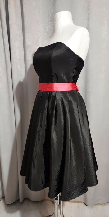 Gorsetowa sukienka wizytowa w stylu pin-up. Rozmiar 40.