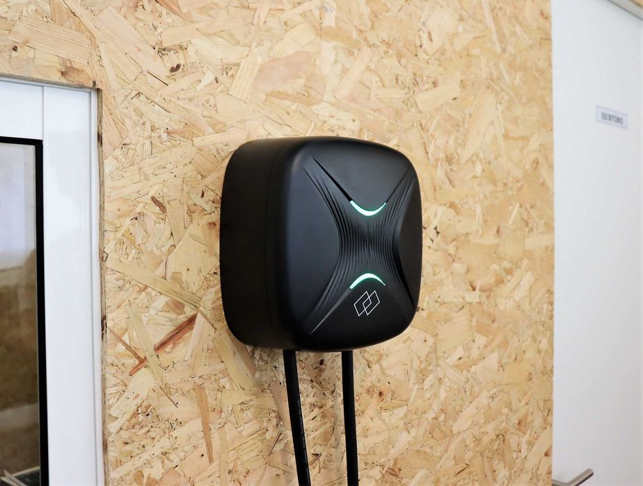 Smart Wallbox 7/11/22 kW with Automatic Load Balancing64584631346819121