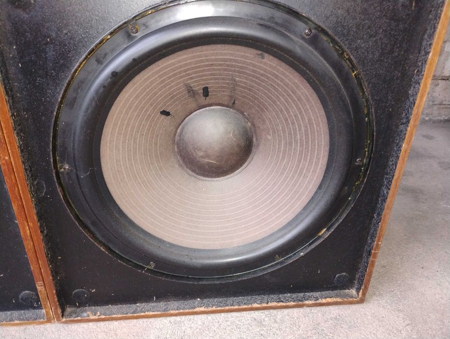 kolumny Akai retro lata 70-te sprawne stan sredni , z niemiec