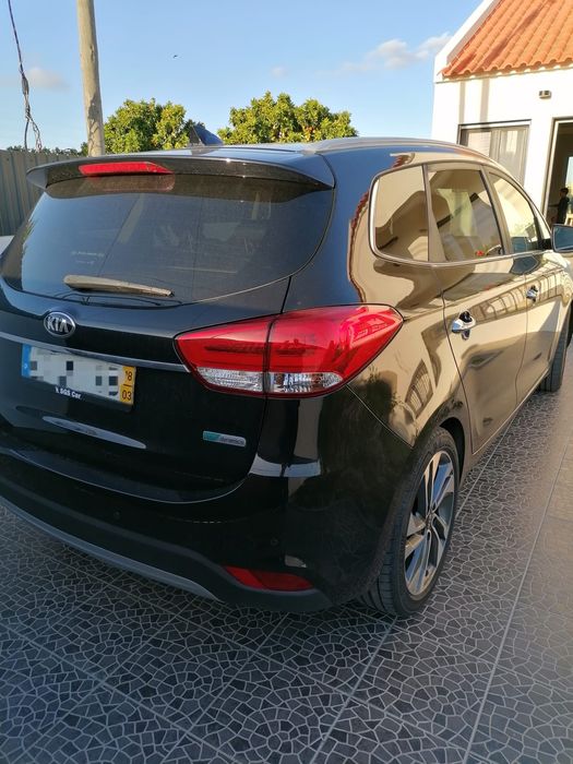 Kia Carens 1.7 CRDi, caixa automática, 2018