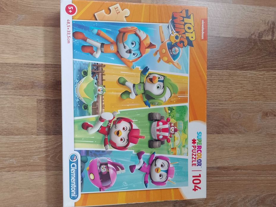 Puzzle top wing 104